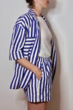 Damen, blaues Hemd