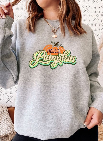 Gemütlicher Pullover, modische Damenbekleidung