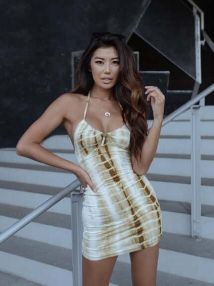 Tie-Dye Kleid für den Sommer in Vintage-Optik