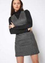 Gebürstetes Woll-Tank-Minikleid mit V-Ausschnitt