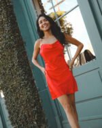 Kurzes Satin Kleid in Rot, Carlotta