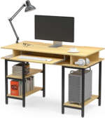 Minimalistischer Studientisch mit Bürobedarf