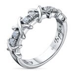 Silberner Ring mit echtem Diamant, zeitlose Eleganz
